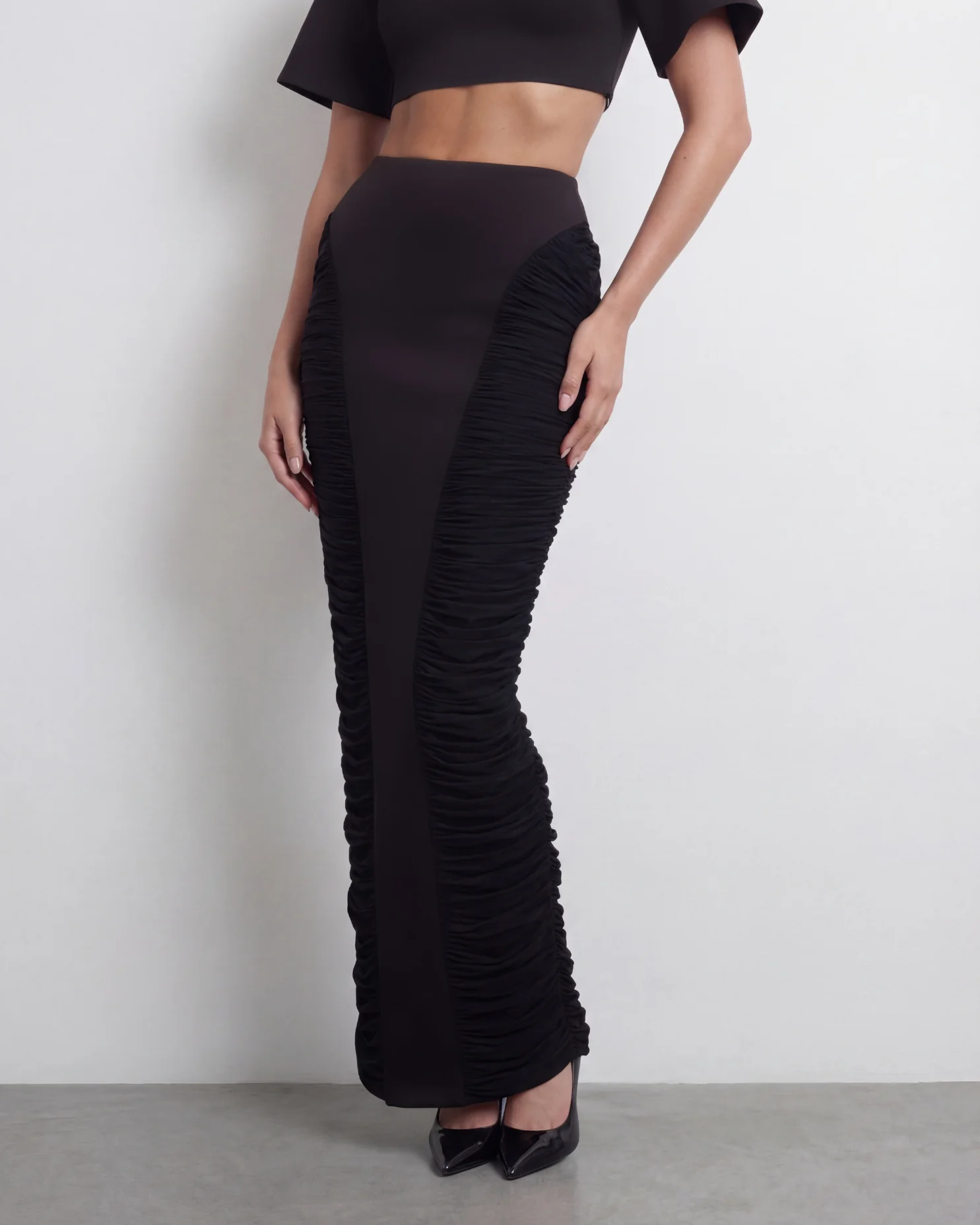 The Sculpt Maxi Skirt - Image 3