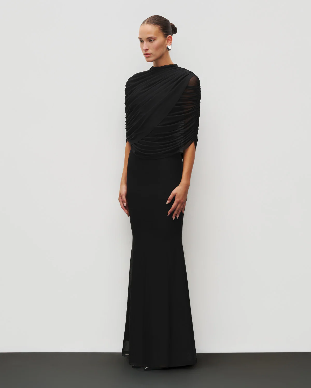 The Sheer Cape - Image 6