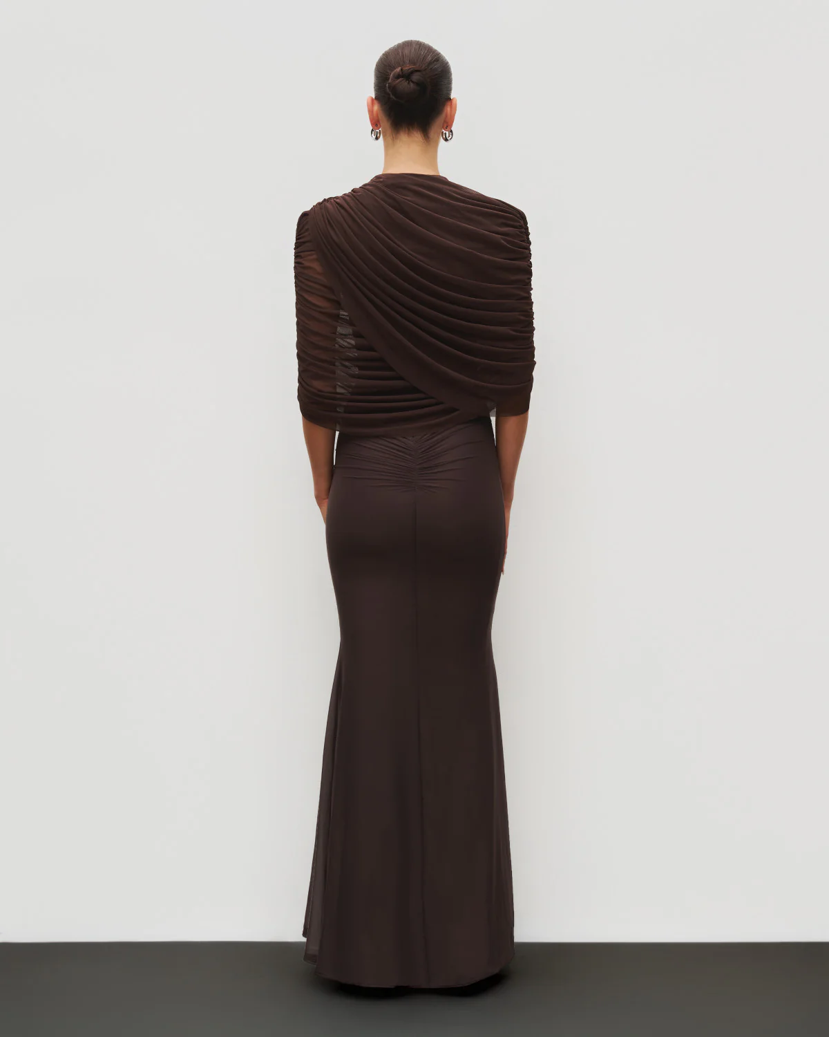 The Sheer Cape - Image 7